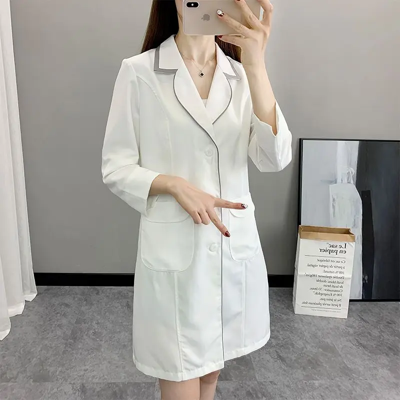 Kurze Spa-Uniformen für Damen, – Medical Lab Logo Bewertung und Preis